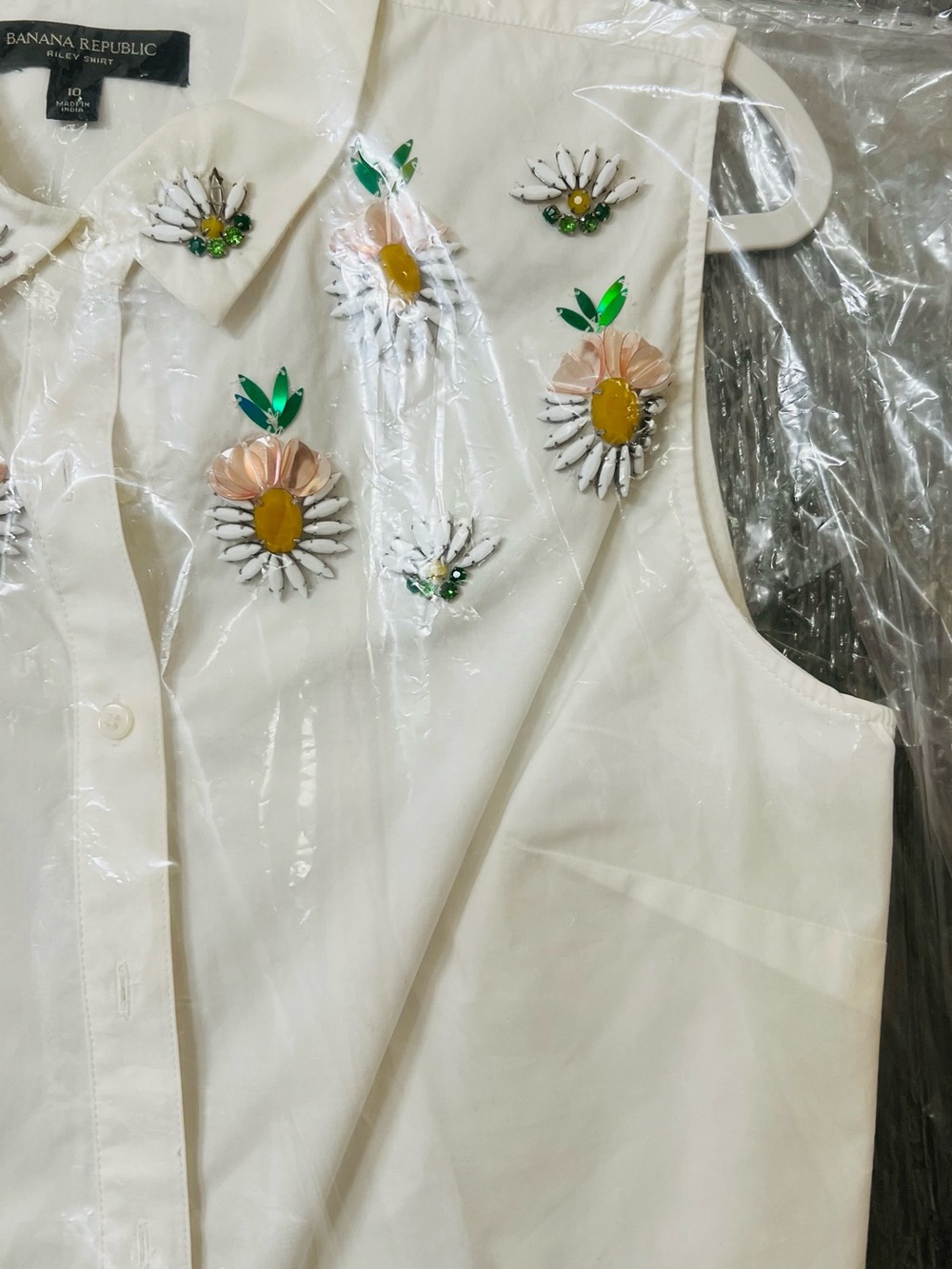 Banana Republic White Sleeveless Button-Up with Floral Jewel Appliqués.